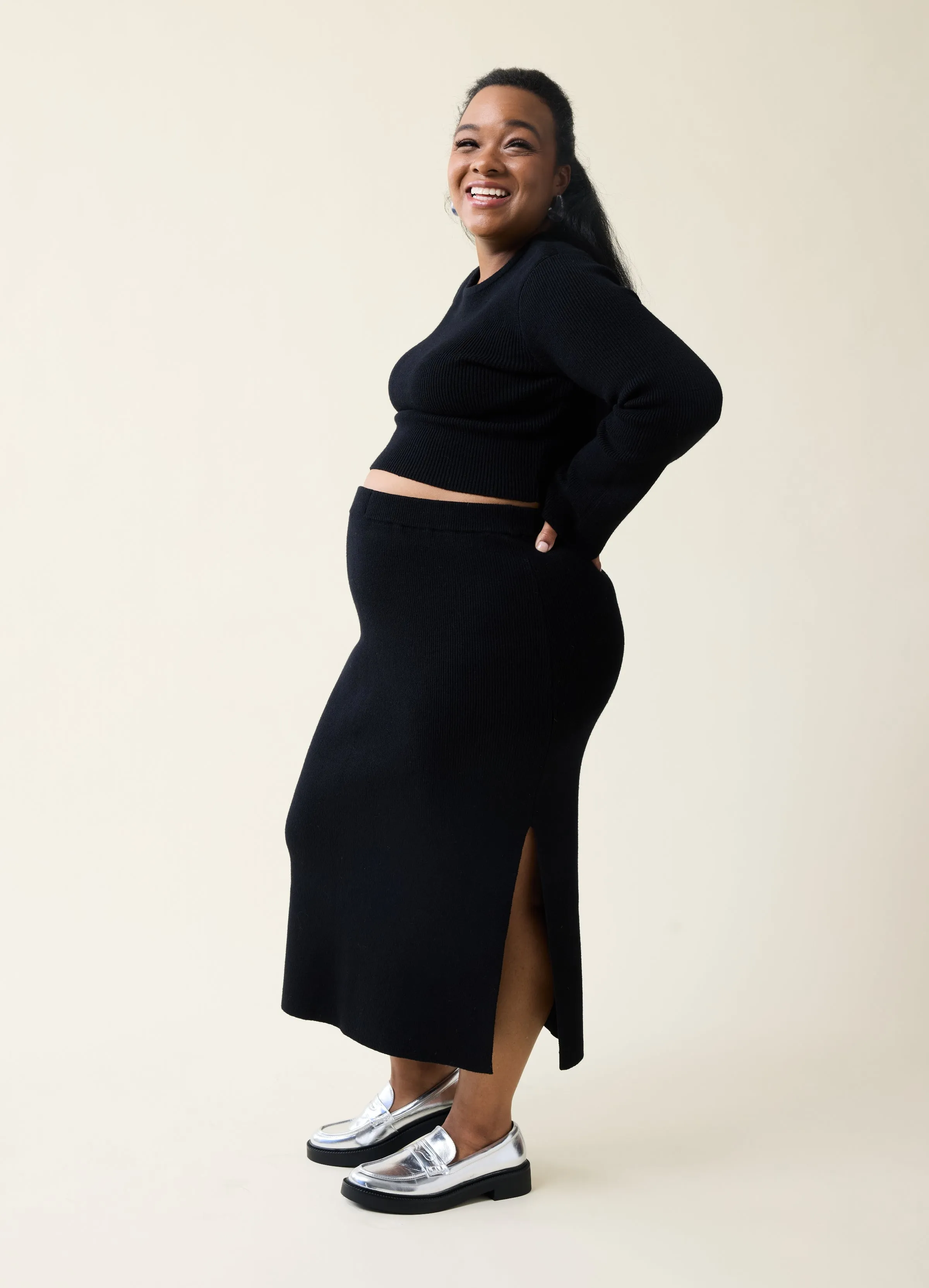 The Mix   Mingle  Black Maternity Sweater Midi Skirt